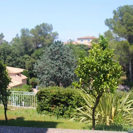 Accueillant A Raphael Avec Piscine Partagee 50 M² Saint-Raphaël